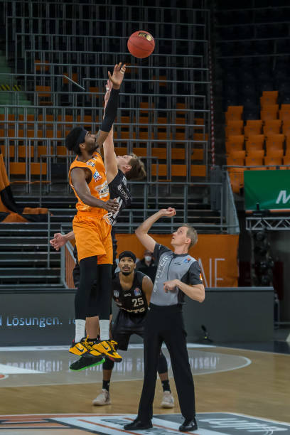 现却依旧引 现却依旧引